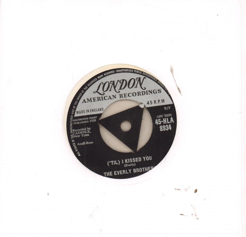 I Kissed You-London-7" Vinyl