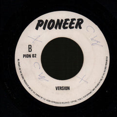 Cover Me/ Version-Pioneer-7" Vinyl-Ex/G+